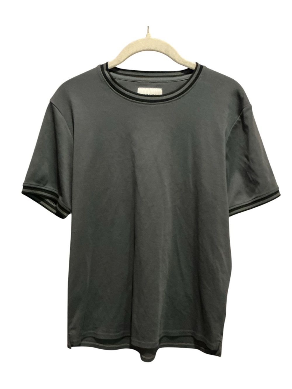 NOVEL Made for USA Ribbed Short Sleeve T Shirt. Charcoal Grey